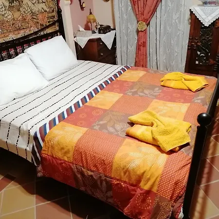 Villa δάσος με πλατανια
