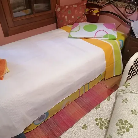 Villa δάσος με πλατανια *