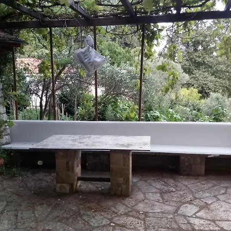 Villa δάσος με πλατανια Áyios Dhimítrios